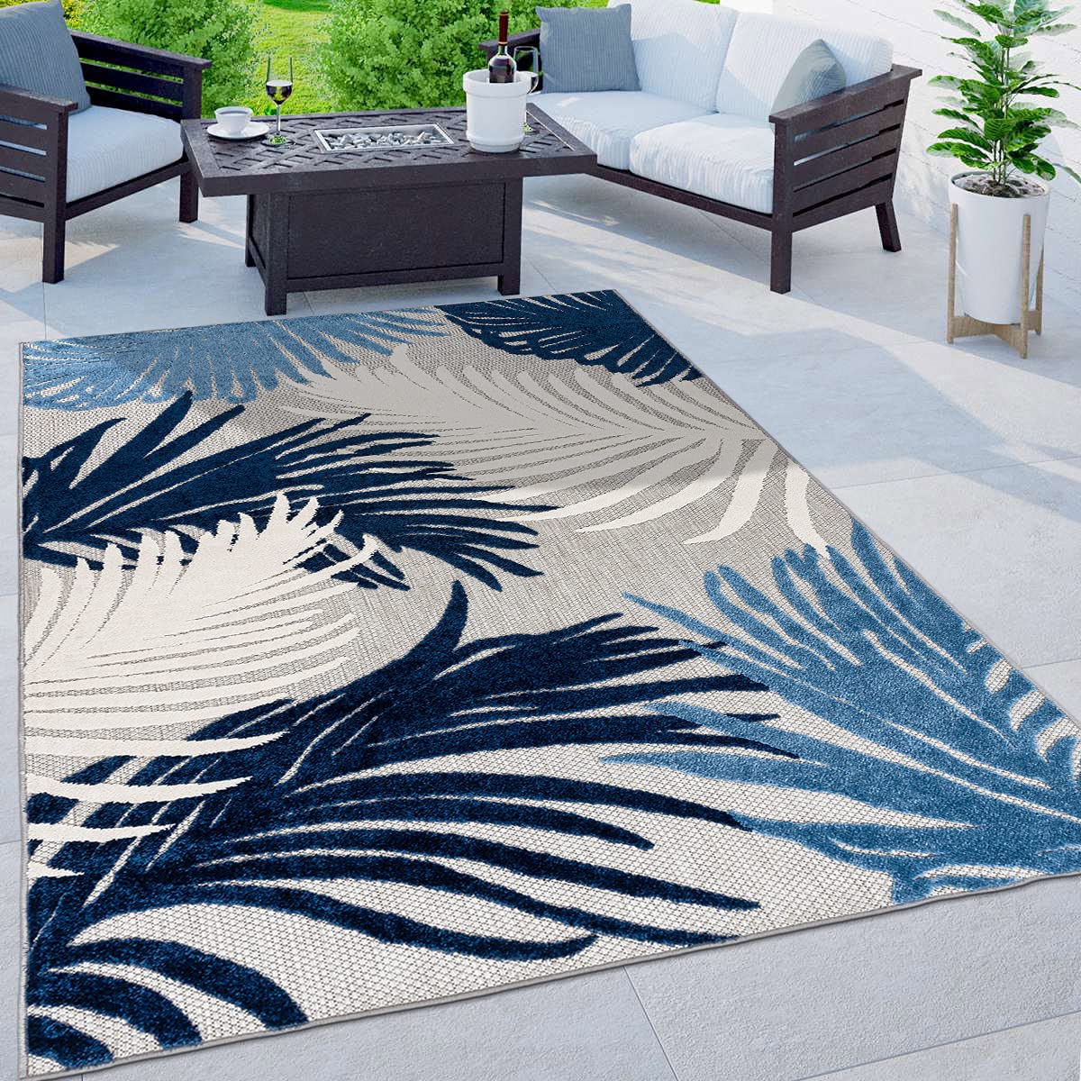 Rugshop Lucca Contemporary Floral Indoor/Outdoor Area Rug 5' X 7' Navy