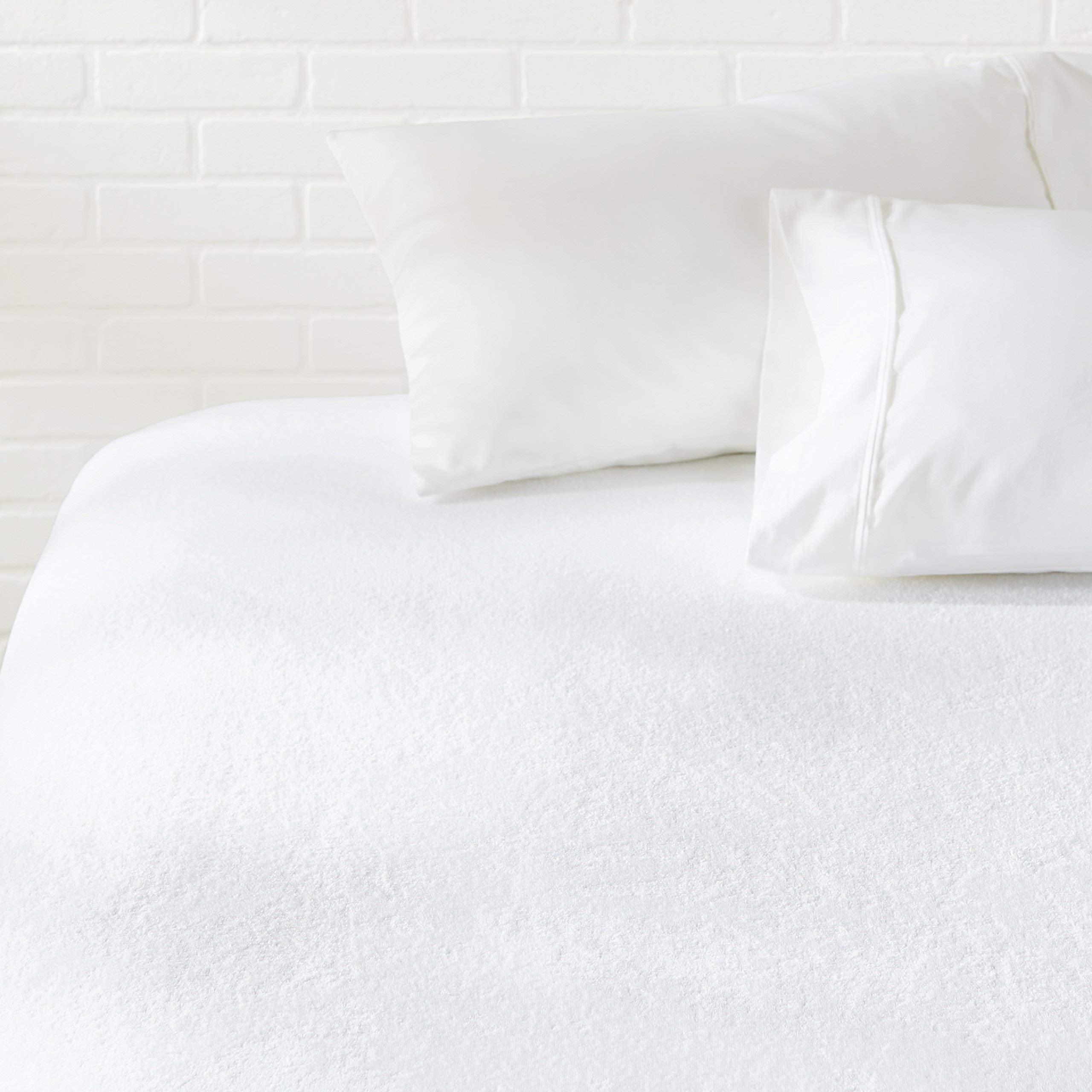 Amazon Basics Waterproof 18 inch Mattress Protector Queen Size, Breathable, Machine Washable, White
