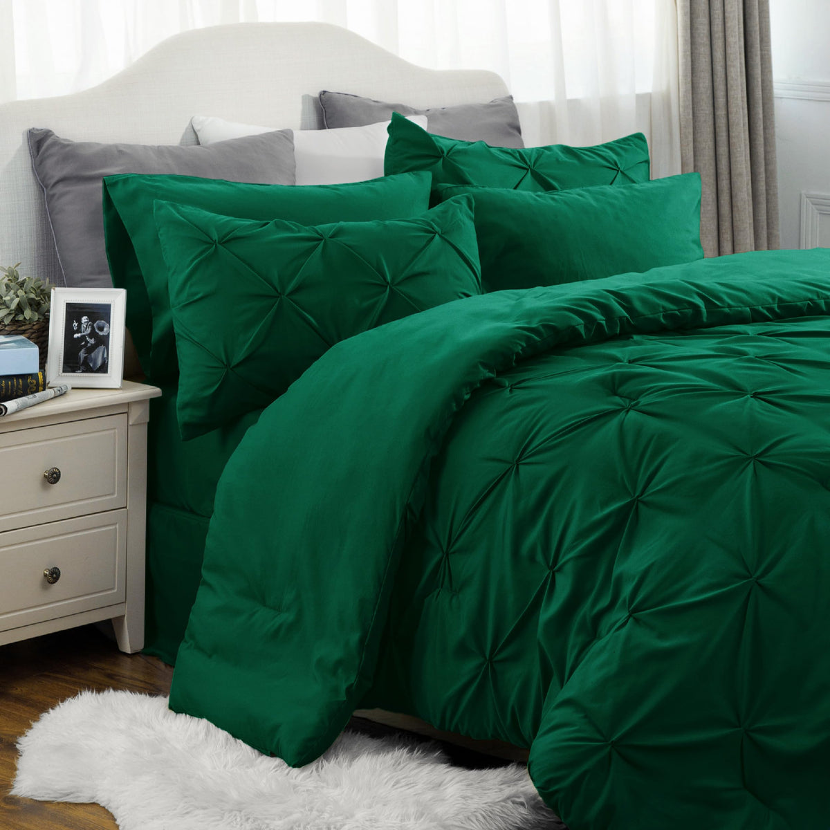 Bedsure King Size Comforter Set - Bedding Set King 7 Pieces, Pintuck Bed In A Bag Dark Green Bed Set With Comforter, Sheets, Pil