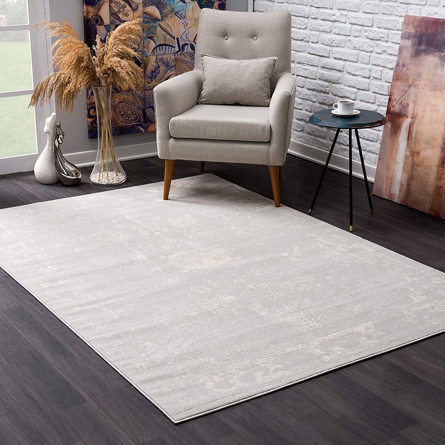 HomeRoots Grey 100% Polypropylene 2’ x 3’ Modern Gray Distressed Scatter Rug