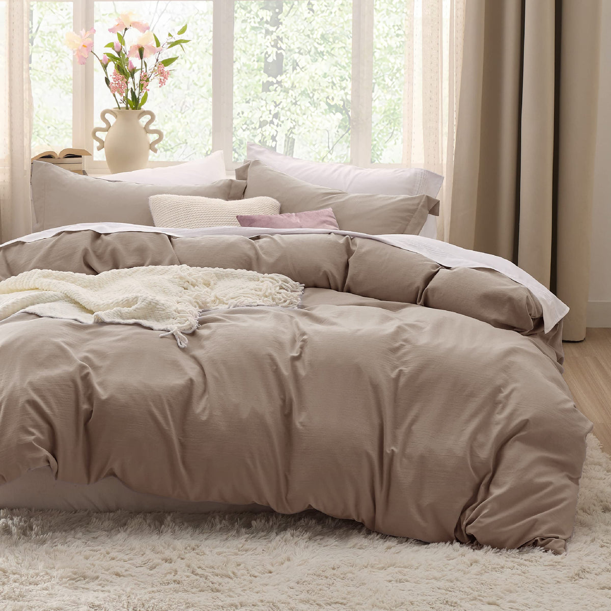 Bedsure Khaki Oversized Queen Duvet Cover - Soft Prewashed Oversized Queen Duvet Cover Set, 3 Pieces, 1 Duvet Cover 98X98 Inches