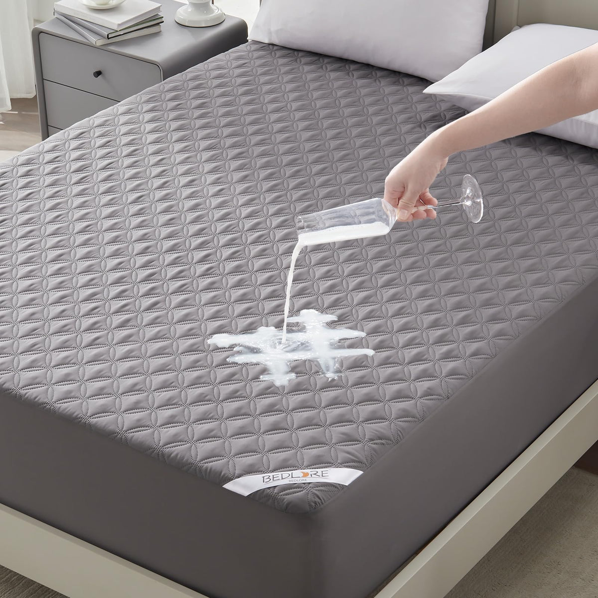 Bedlore Waterproof Mattress Protector, Noiseless Queen Size Mattress Pad With Deep Pocket Fitted Up To 6'-18', Soft & Breathab
