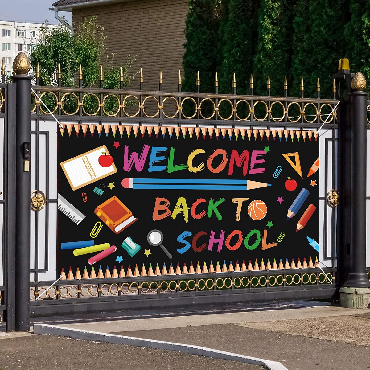 Welcome Back To School Party Banner - Back To School Party Supplies 2024 First Day Of School Wall Decorations Indoor/Outdoor(70'