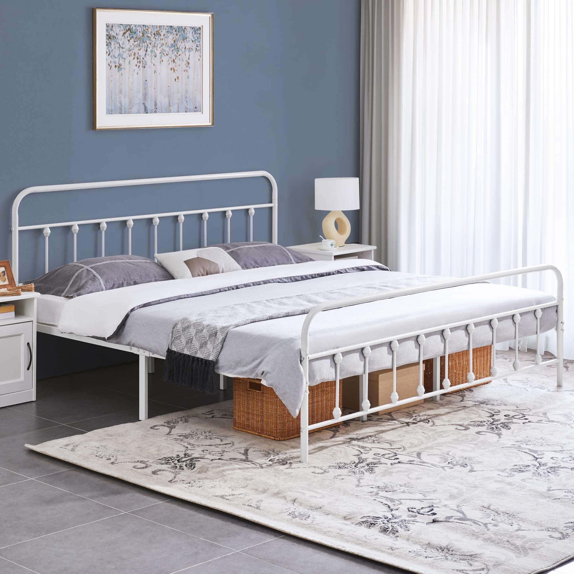 Yaheetech Classic Metal Platform Bed Frame Mattress Foundation With Victorian Style Iron-Art Headboard/Footboard/Under Bed Storage/No Box Spring Needed/King Size White