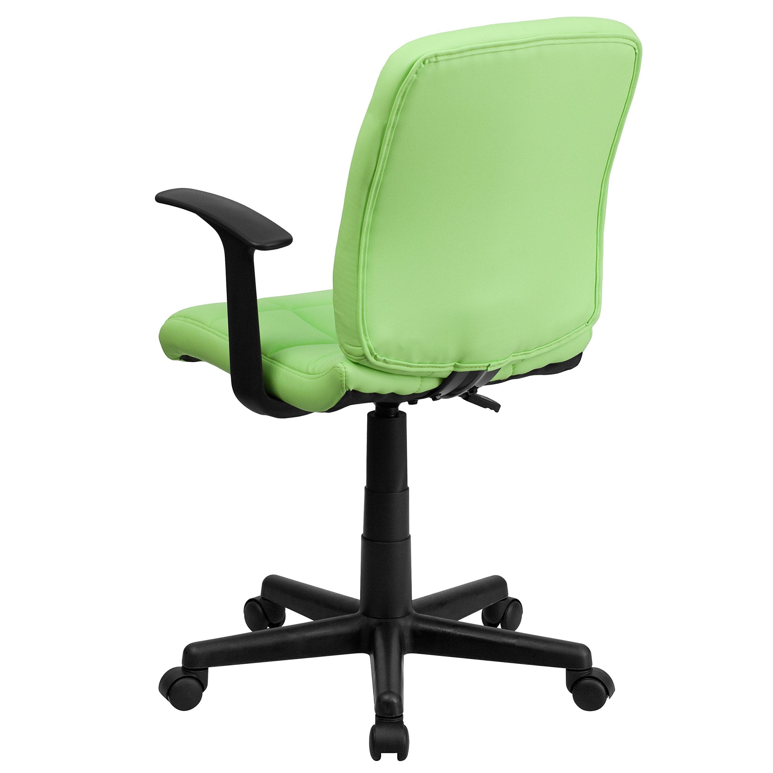 Flash Furniture Clayton Mid-Back Green Quilted Vinyl Swivel Task Office Chair with Arms