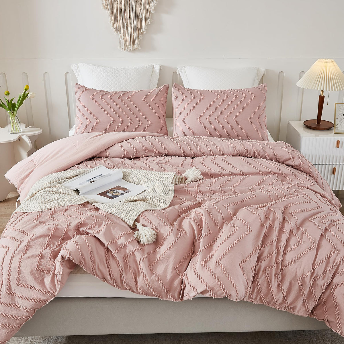 Litanika Blush Pink King Comforter Set, 3 Pieces Lightweight Tufted Bedding Sets, Down Alternative Comforter Fluffy Bed Set Gift