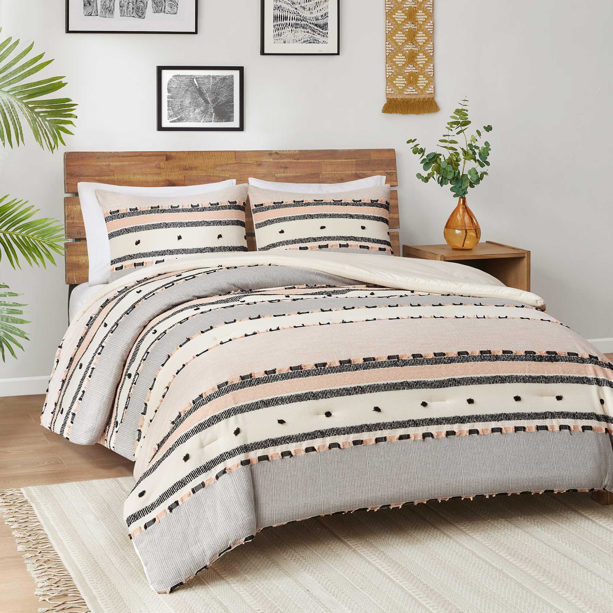 Hyde Lane Boho Queen Comforter Set, Modern Farmhouse Full Size Bedding, Cotton Top With Neutral Rustic Clipped Jacquard Stripes,