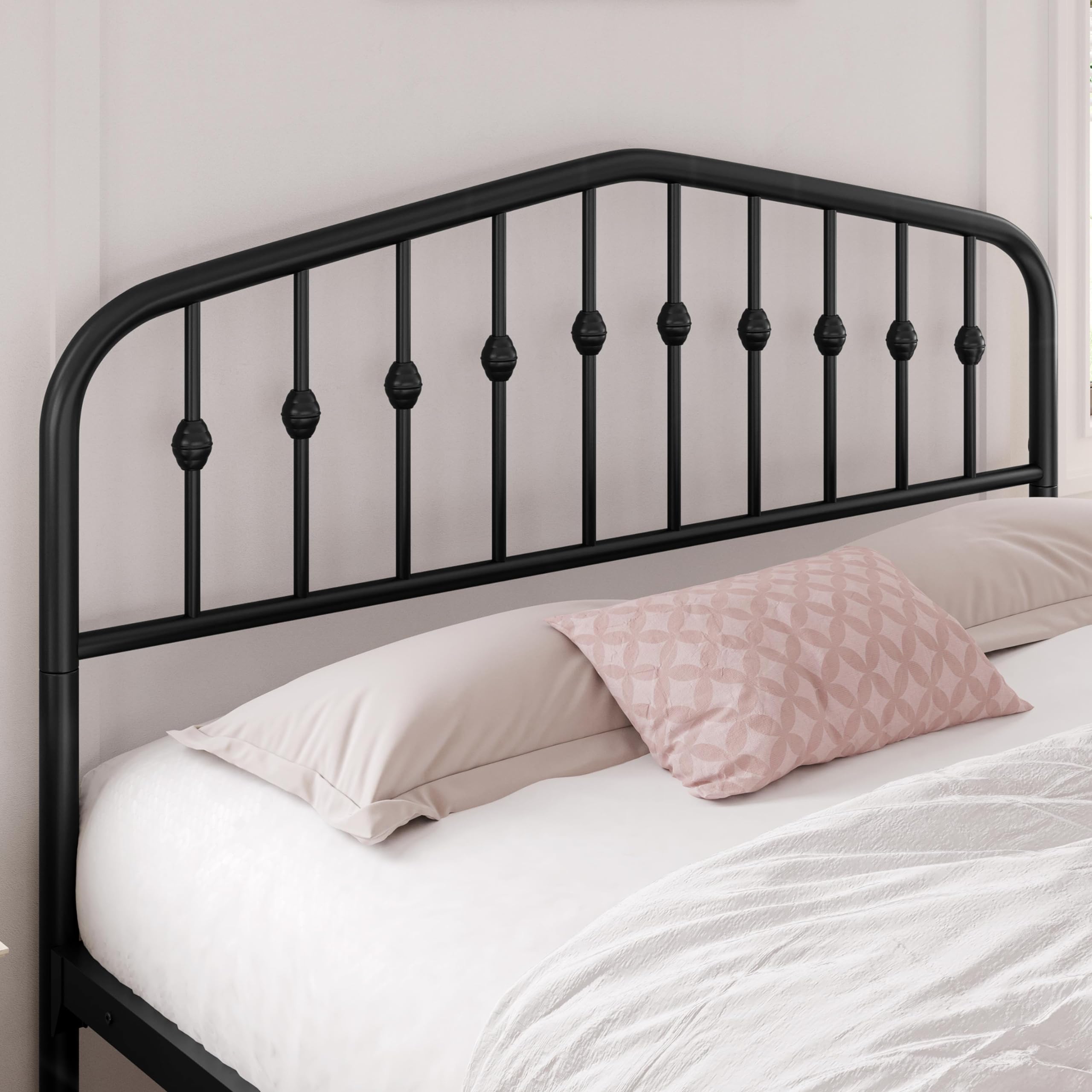 Yaheetech Queen Bed Frames Metal Platform Bed - Thumbnail 4