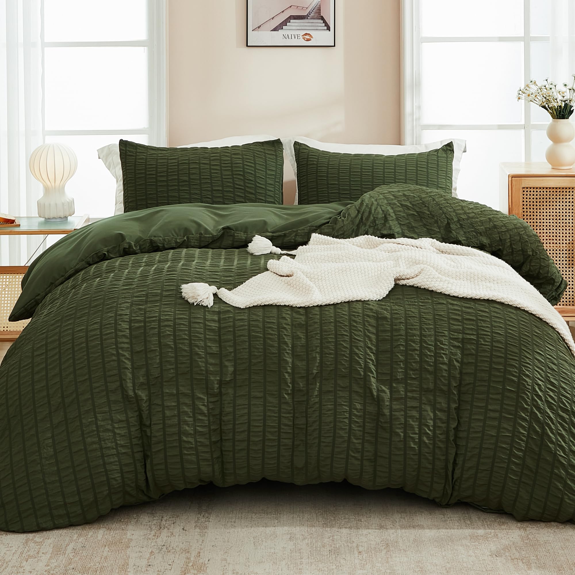 Avelom Dark Olive Green Seersucker Duvet Cover Set Queen (90 X 90 Inches), 3 Pieces (1 Duvet Cover + 2 Pillowcases), Ultra Soft