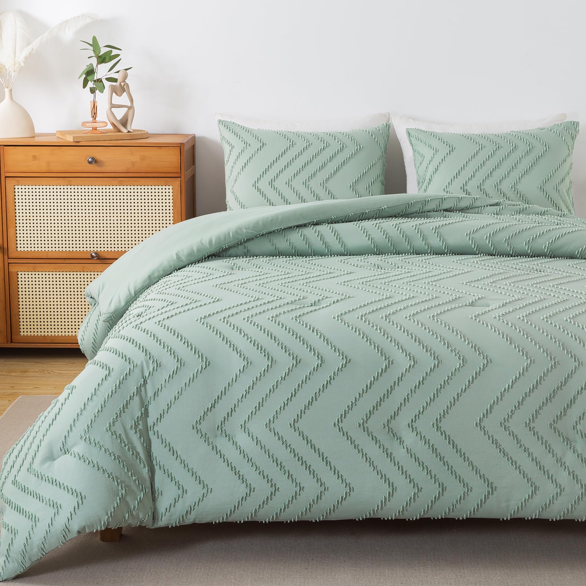 Andency Sage Green Comforter Full, Boho Soft Fluffy Warm Lightweight Bedding Comforter Sets For Full Bed, 3 Pieces Light Green Chevron Tufted Aesthetic Microfiber Lightweight Comforter Set