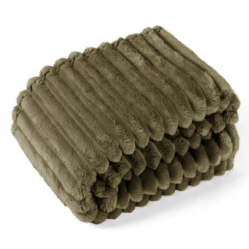 Exq Home Fleece Blanket Queen Size For Couch Or Bed - 3D Stripe Jacquard Decorative Blankets - Cozy Soft Lightweight Fuzzy Flann