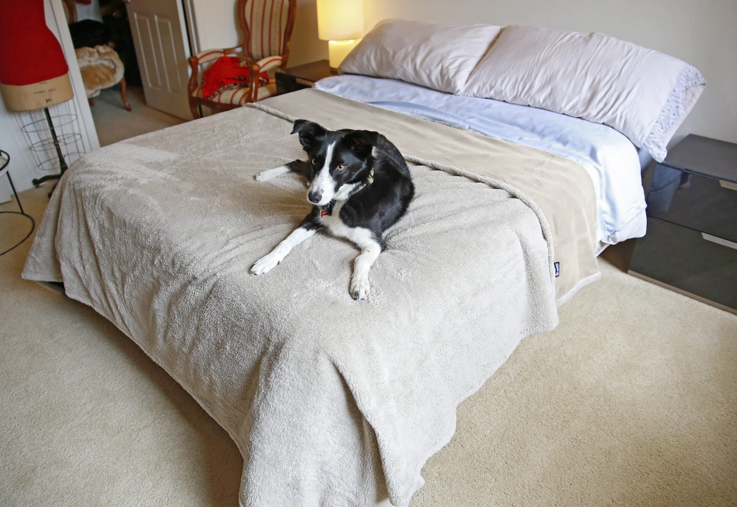 Catalonia Waterproof Bed Blanket, Pee Proof Couch Sofa Bed Protector Cover For Baby, Super Cozy Warm Sherpa Lining Throws And Bl