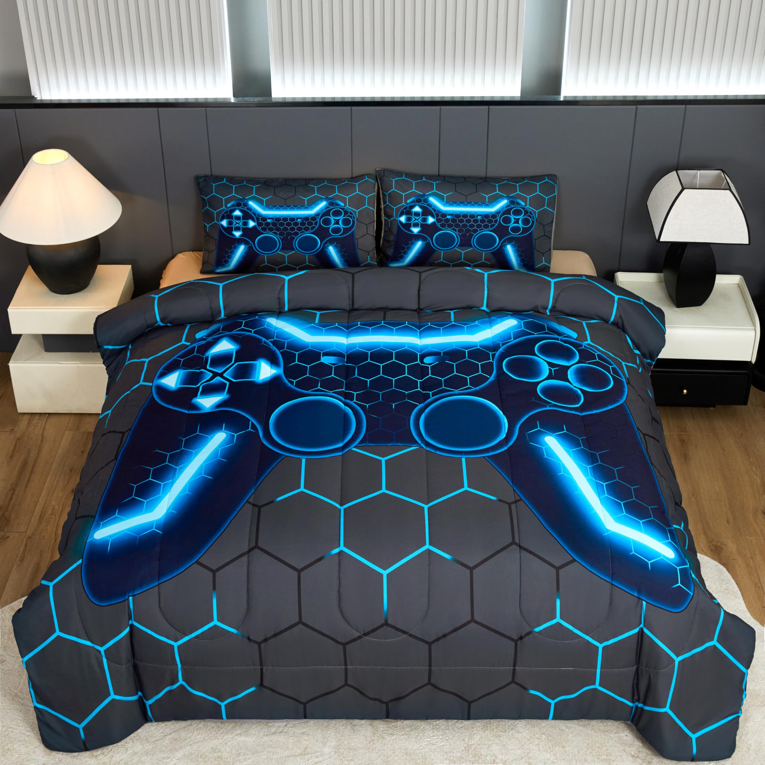 Akkialla Gaming Full Size Bedding Set For Kids Boys Girls And Teens,Game Controller Comforter Set(3 Pieces) Down Alternative Com