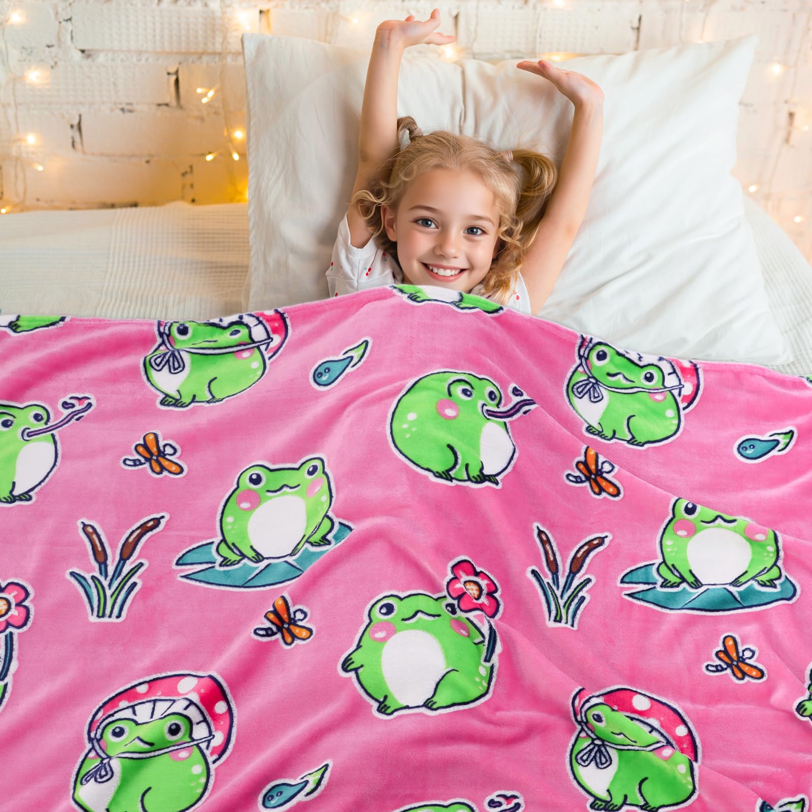 Kivee Cute Frog Blanket Glow In The Dark Blanket For Girls Frog Gifts For Kids Girls Frog Decor 60''X80''