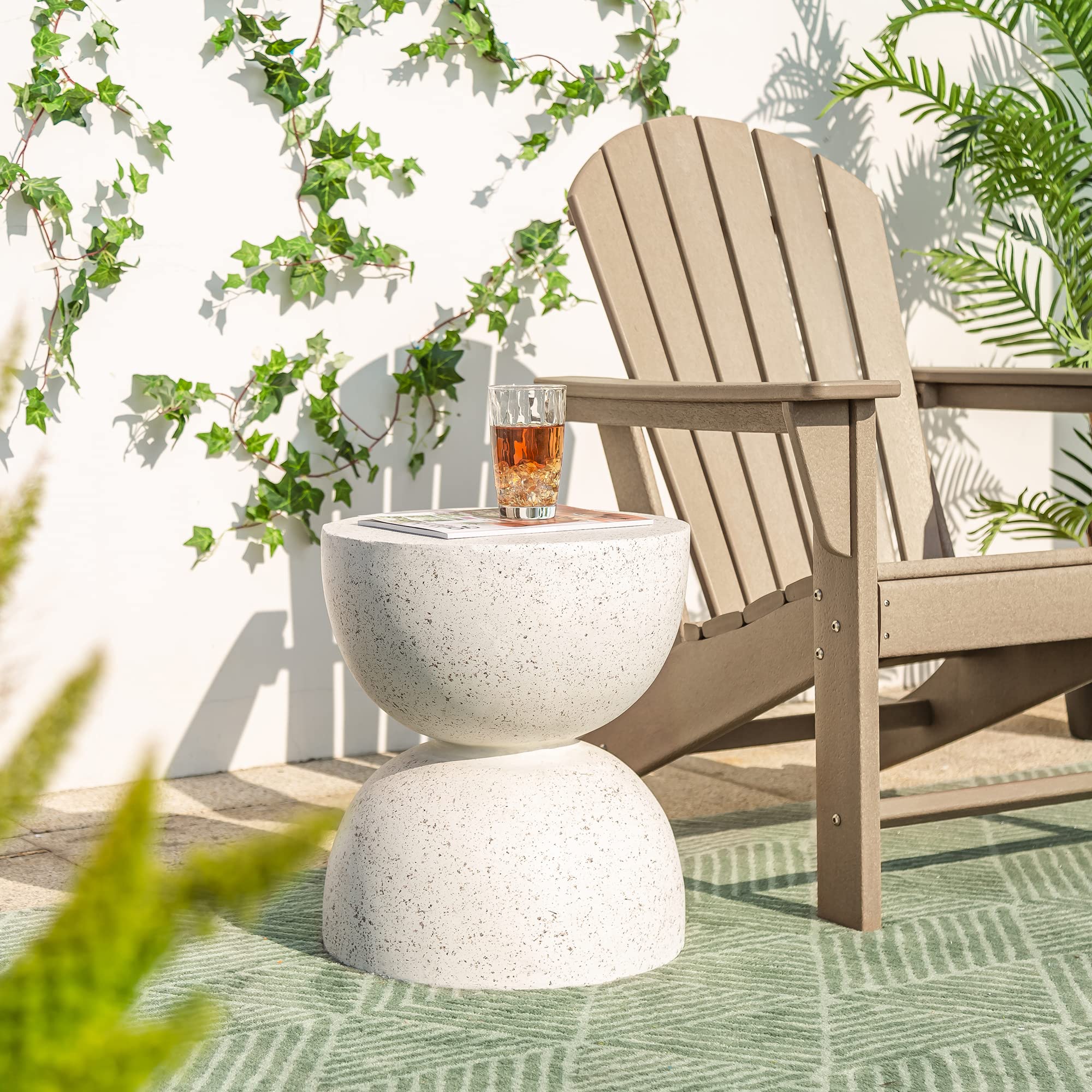 Glitzhome Modern Decorative Garden Stool Heavy Duty Patio Sturdy Faux Terrazzo Garden Stool Side Table Planter Stand For Indoor Covered Outdoor, 17.75' H, White