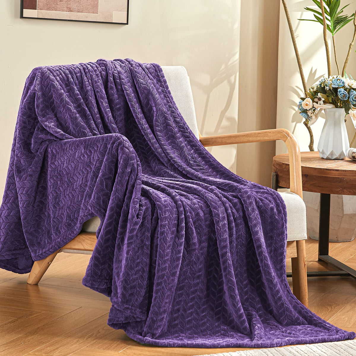 Inhand Fleece Throw Blanket, Super Soft Fuzzy Blanket For Couch Sofa Bed Office, Cozy Plush Fleece Blanket Throw Size, Washable