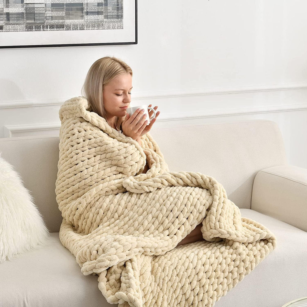 Maetoow Tighter Version Chenille Chunky Knit Blanket Throw (5060 Inch), Handmade Warm & Cozy Blanket Couch, Bed, Home Decor, Sof