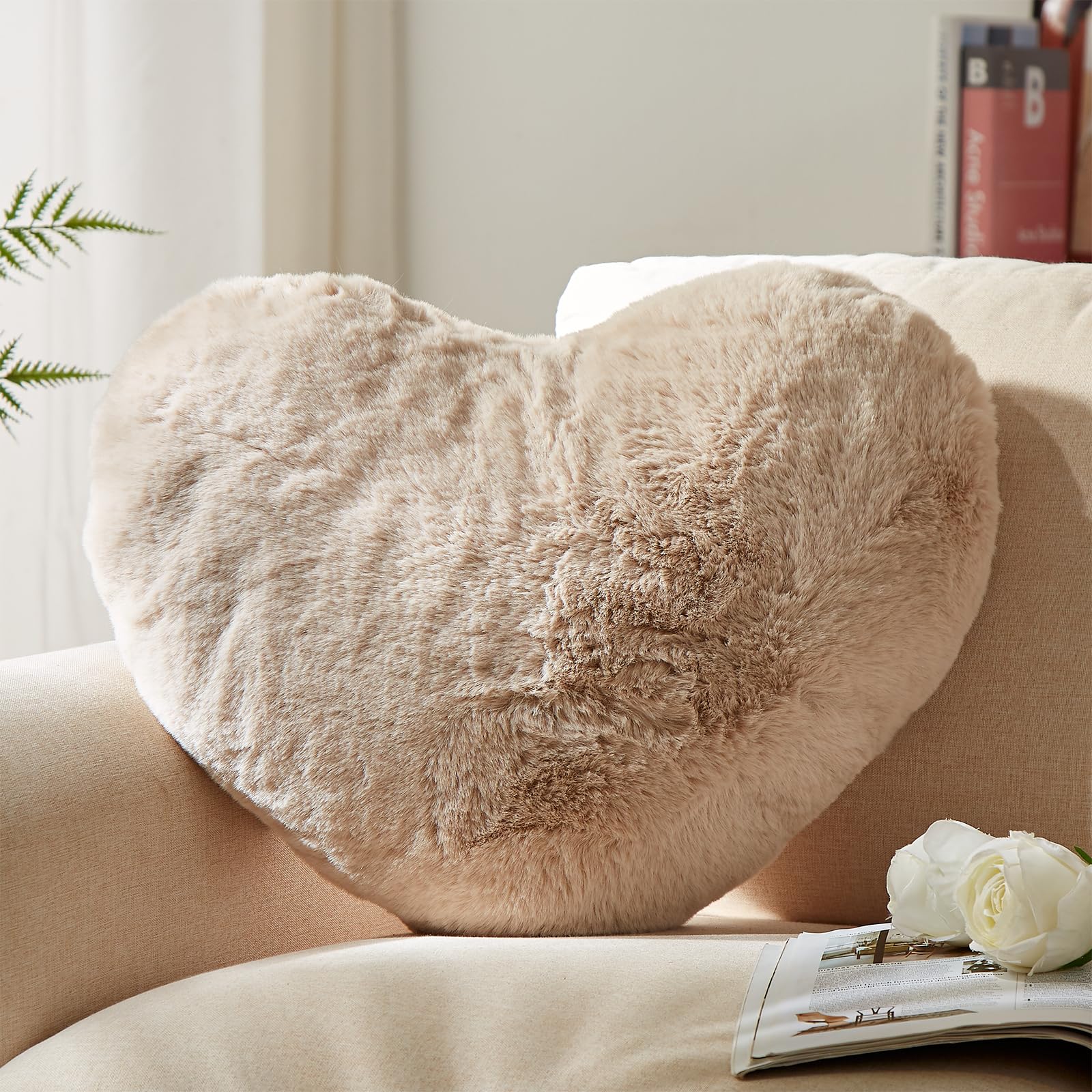 YRXRUS Heart Shaped Pillow, Cute Love Heart Pillow, Small Beige Heart Pillows Gifts, Faux Rabbit Fur Love Coquette Room Decor, T