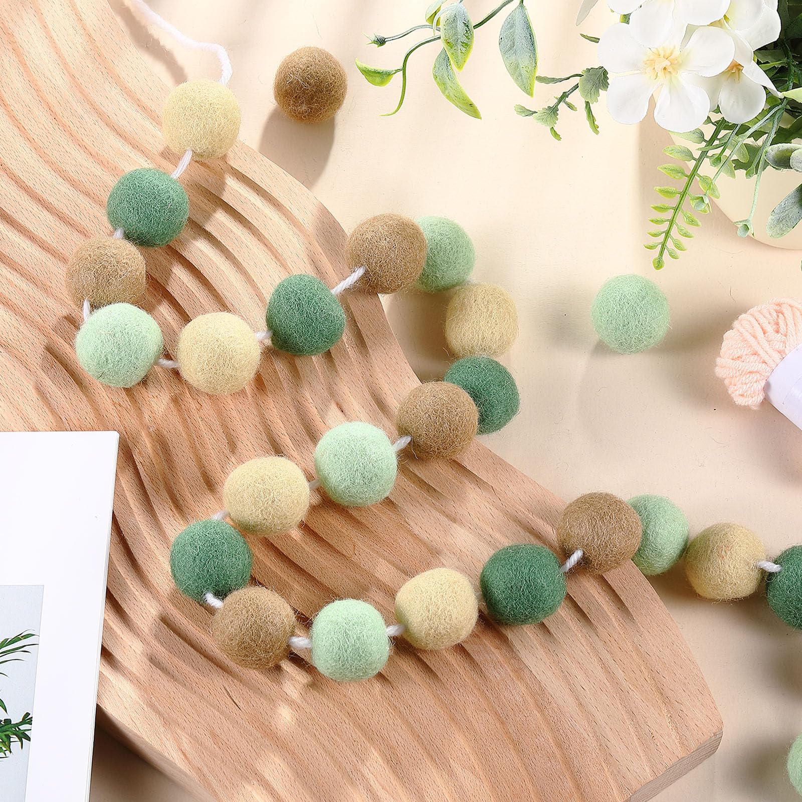 Boao 3 Pieces Wool Felt Ball Garland Colorful Pom Pom Garland Handmade 6.5 Feet Long 24 Balls Felt Ball Garlands For Wall Christ