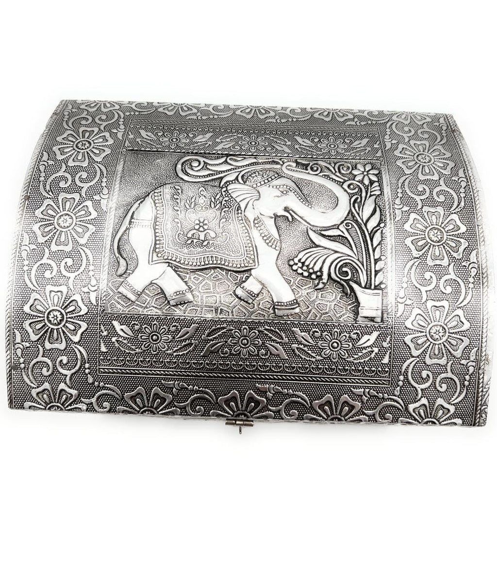 Artist Unknown Aluminum Oduduwa Chest - Vintage, Silver, 8.5 Inches