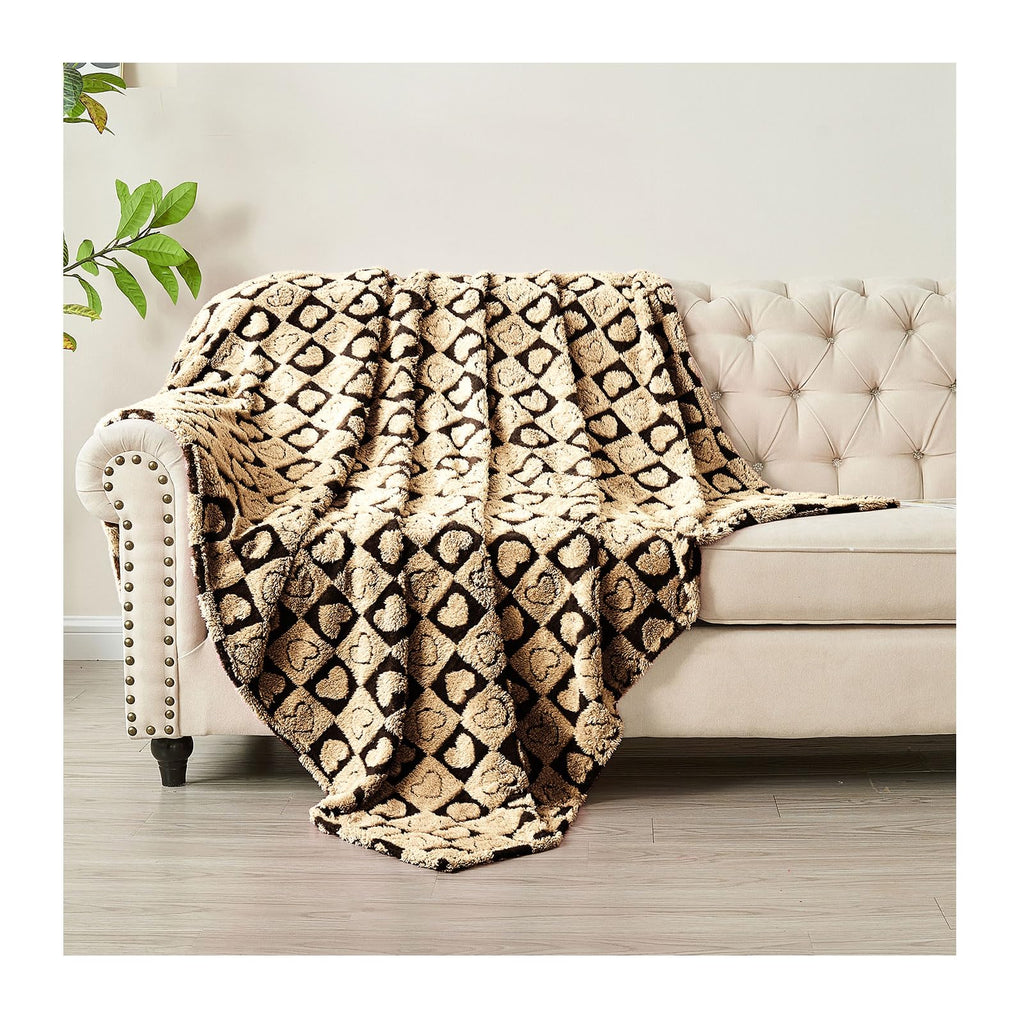 FY FIBER HOUSE Throw Blankets with Heart Checkered,Soft Warm Blankets for Lover Mom Father Friends Gifts,Washable Lightweight Fu