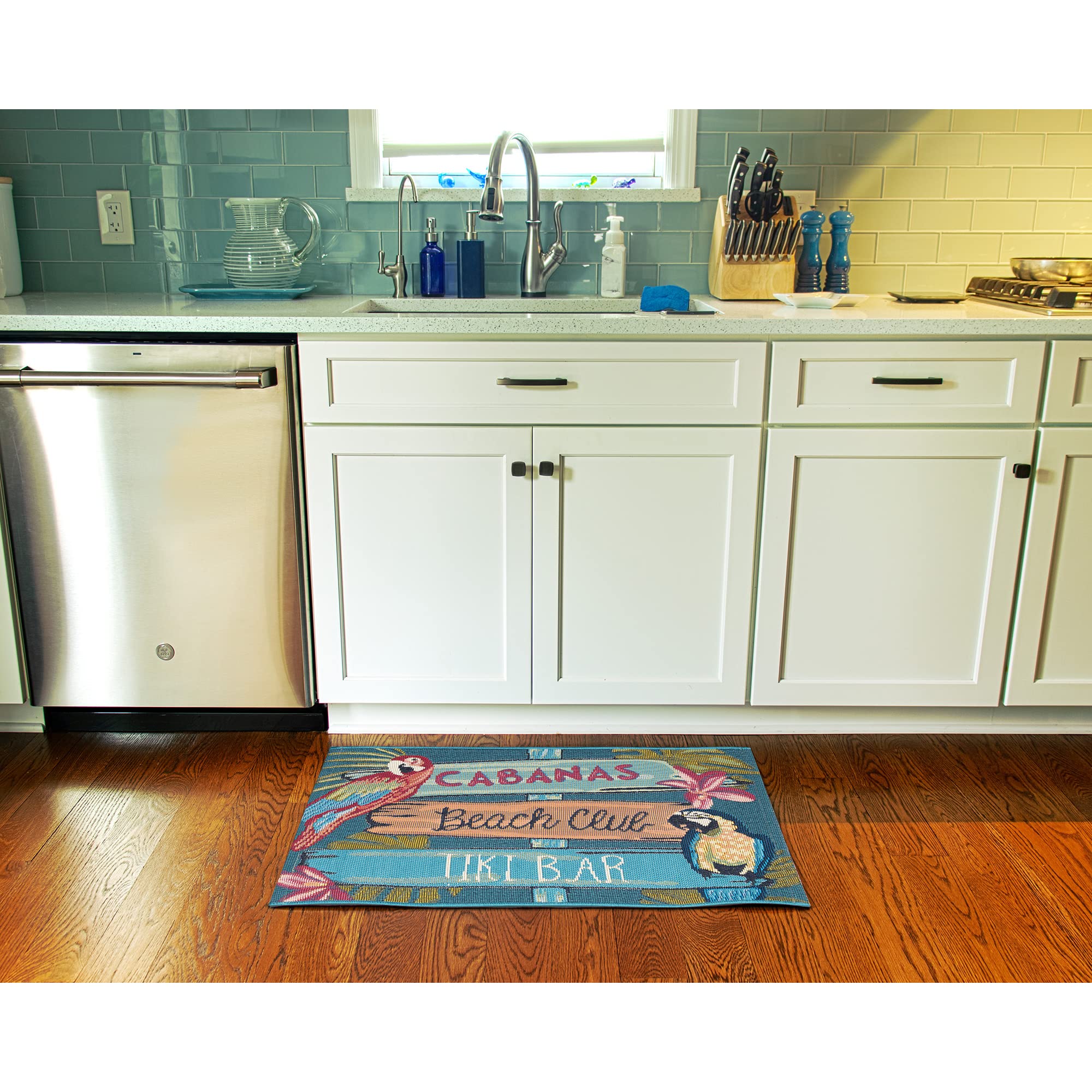 Liora Manne Esencia Indoor/Outdoor Power Loomed Latex Back Non Slip Mat - Transitional Whimsical Beach Colorful (Summer Signs Multi) (2' X 2'10')