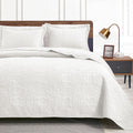 Love'S Cabin California King Size Quilt Bedding Set White Bedspreads - Cal King Summer Quilt Lightweight Bedspread- Coin Pattern