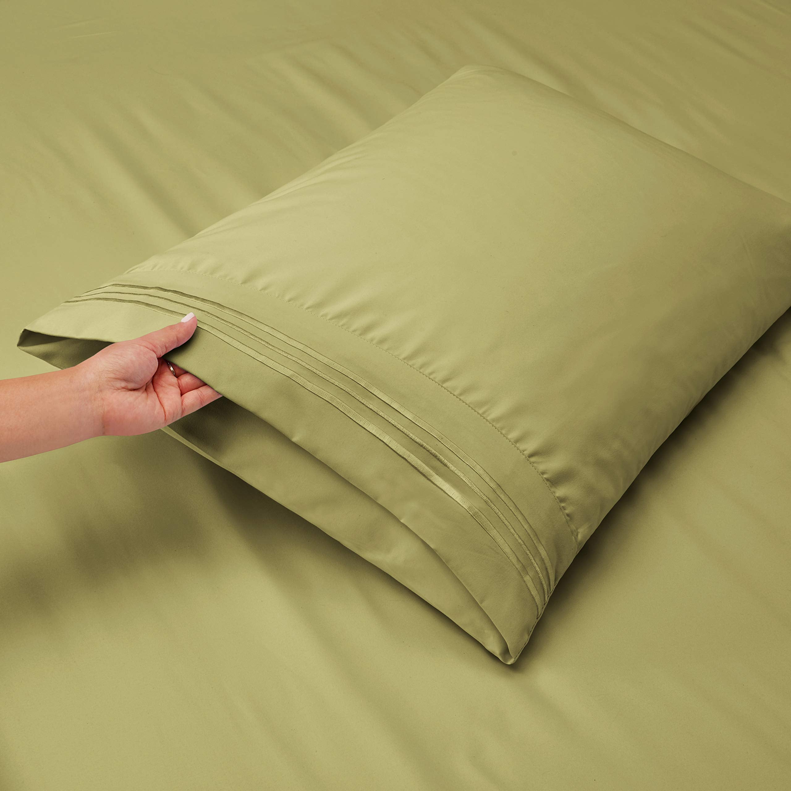 Clara Clark Twin Xl Sheets, 5 Piece Set - Hotel Luxury Sheets For Twin Xl Size Bed, Super Soft Bedding Sheets & Pillowcases, Twin Xl Size Sheets, Sage Green