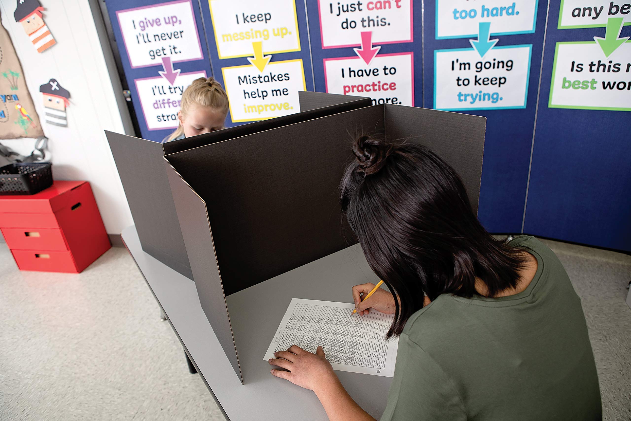 Pacon Boards Privacy Screen, 16&quot; X 48&quot; X 0.9&quot;, White