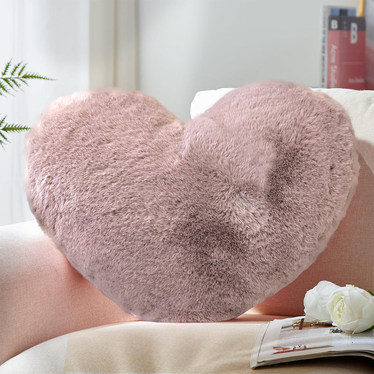 YRXRUS Heart Pillow, Dusty Pink Heart Pillows, Love Pillow Gifts, 14X17 Inch Large Heart Shaped Pillows, Faux Rabbit Fur Coquett