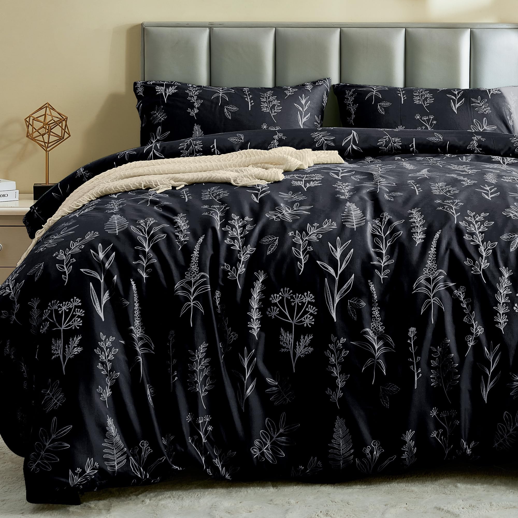 Muxhomo Duvet Cover Full Size, Reversible Floral Black Duvet Cover Set With Zipper Closure, 3 Pieces Botanical Patterns Soft Mic