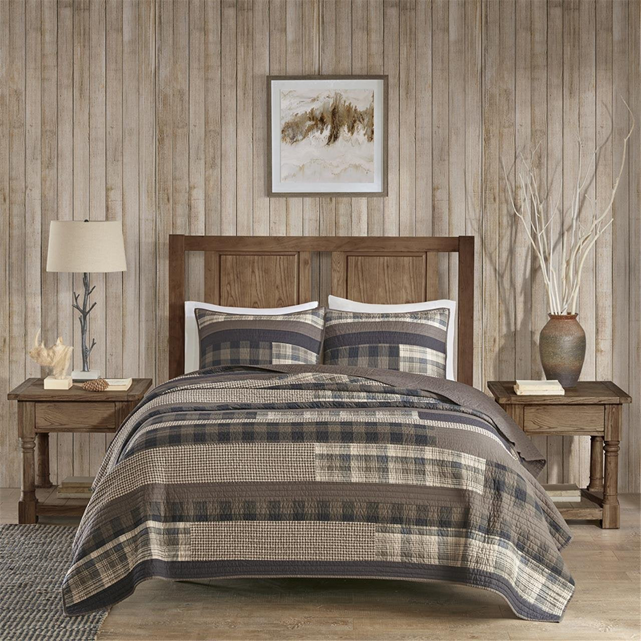 Woolrich Reversible Quilt Set - Cottage Styling Reversed To Solid Color, All Season Lightweight Coverlet, Cozy Bedding Layer, Ma
