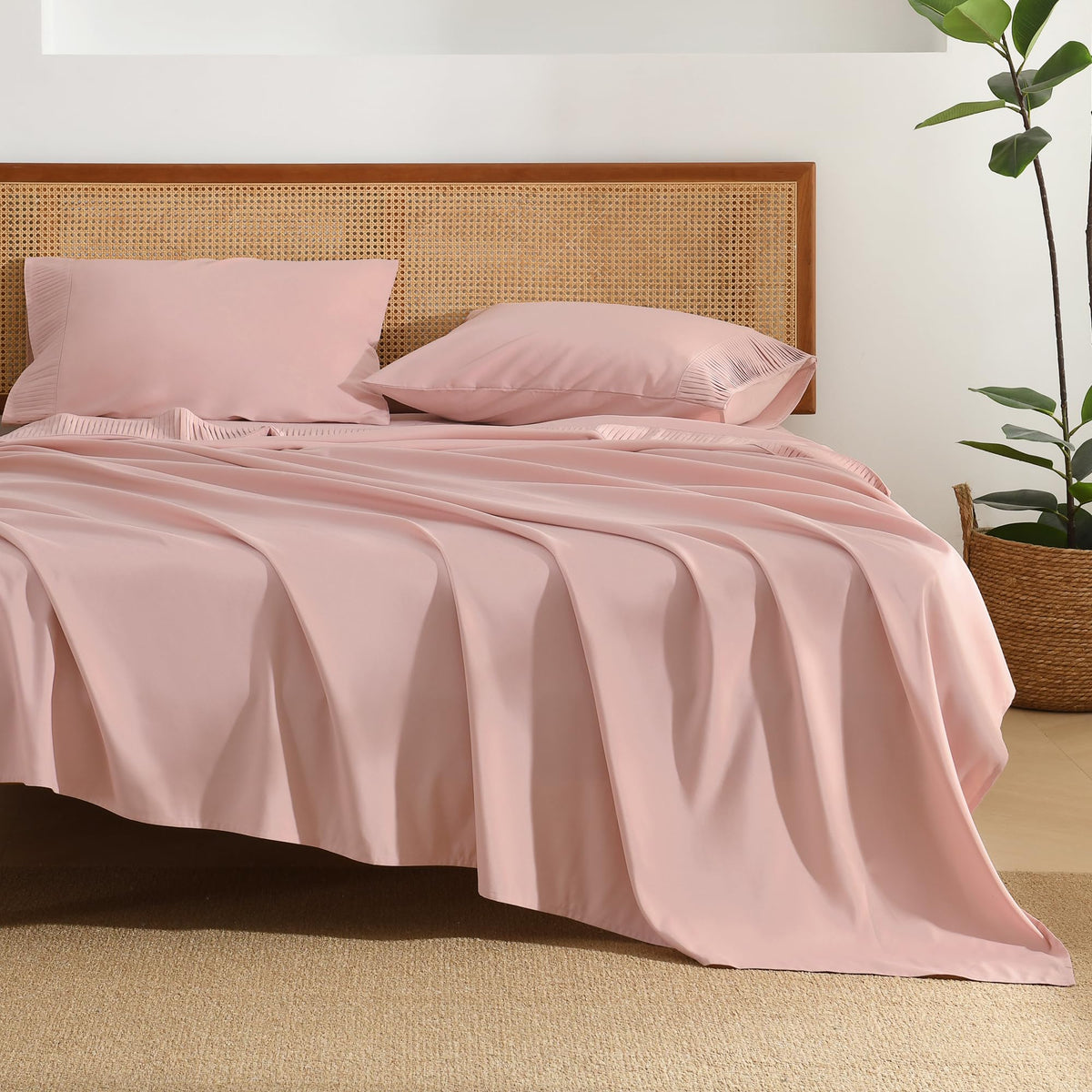 Andency Blush Sheets California King Set 4 Pieces, Soft Sheets For Cal King Size Bed, Microfiber Sheet Set, Deep Pocket Up To 16', Hotel Luxury Breathable & Cooling Bedding Sheets & Pillowcases