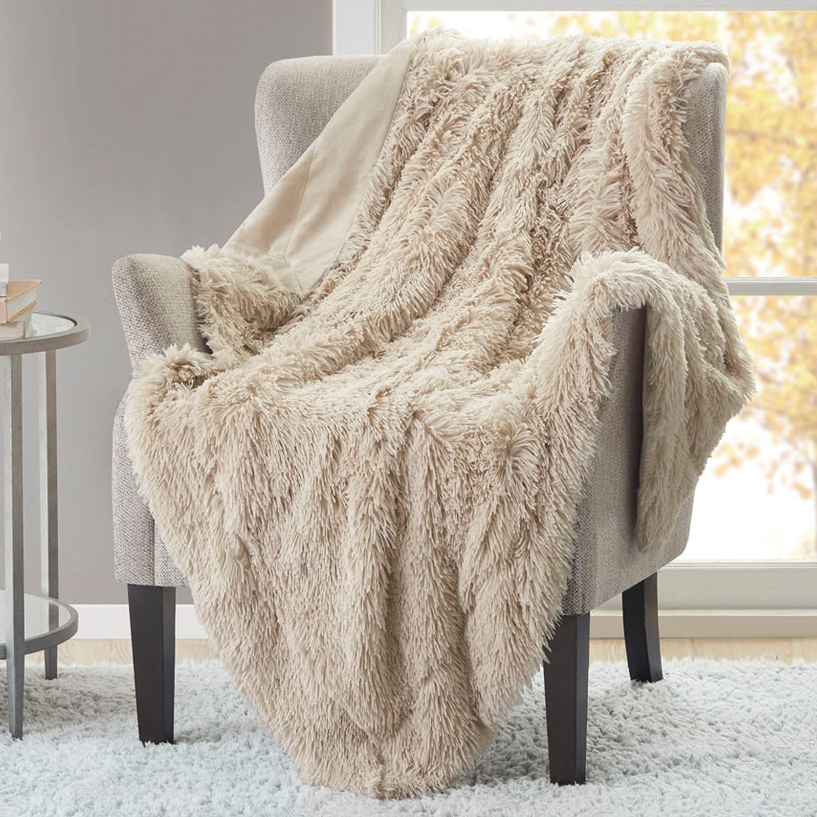 Hyde Lane Fluffy Cute Throw Blankets For Couch Sofa,2 Way Reversible Ultra Soft Long Faux Fur,Shaggy Cozy Fuzzy Blanket-50X60 Be