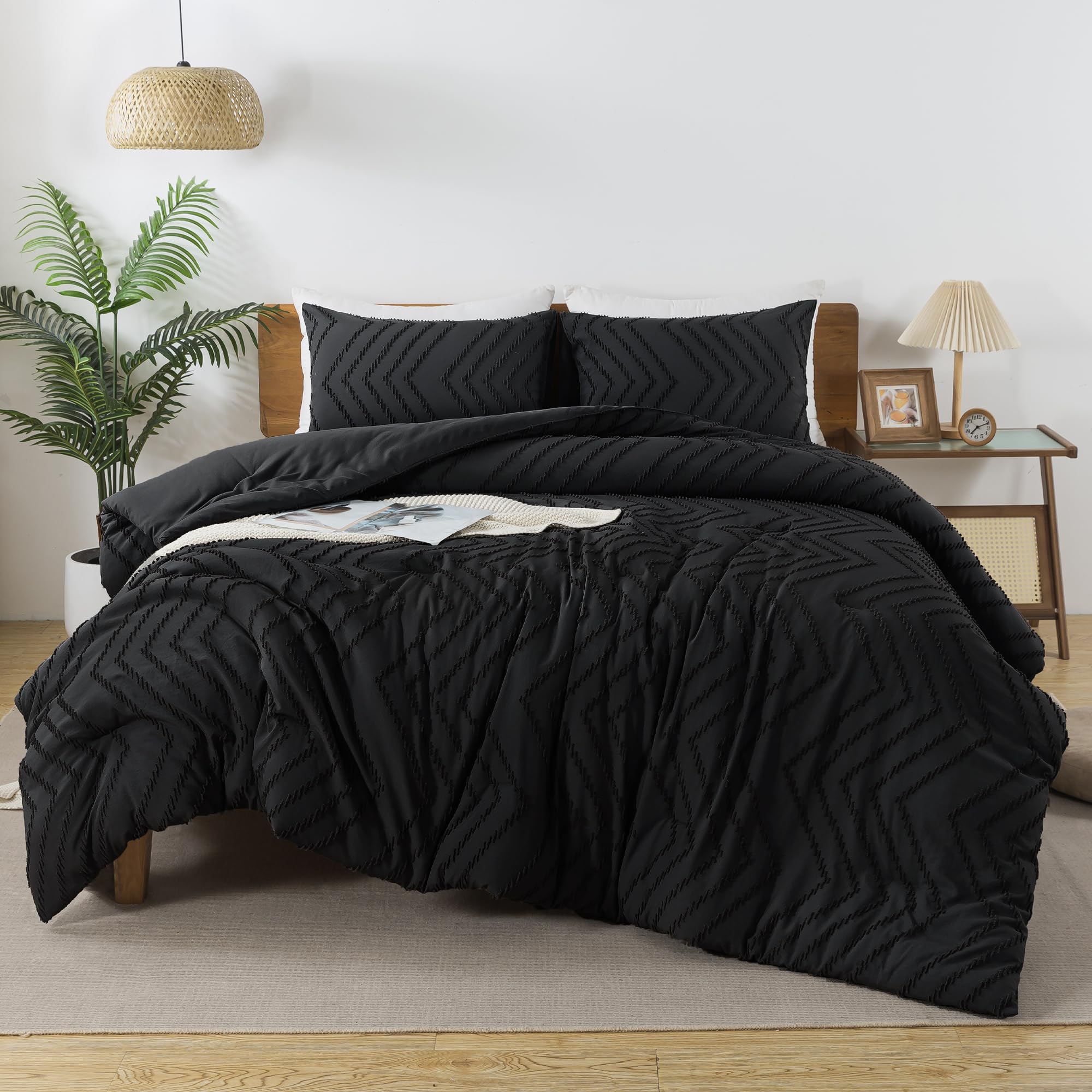 Andency Black Comforter Full Size, Boho Soft Fluffy Warm Lightweight Bedding Comforter Sets For Full Bed, 3 Pieces Chevron Tufted Aesthetic Microfiber Lightweight Comforter Set