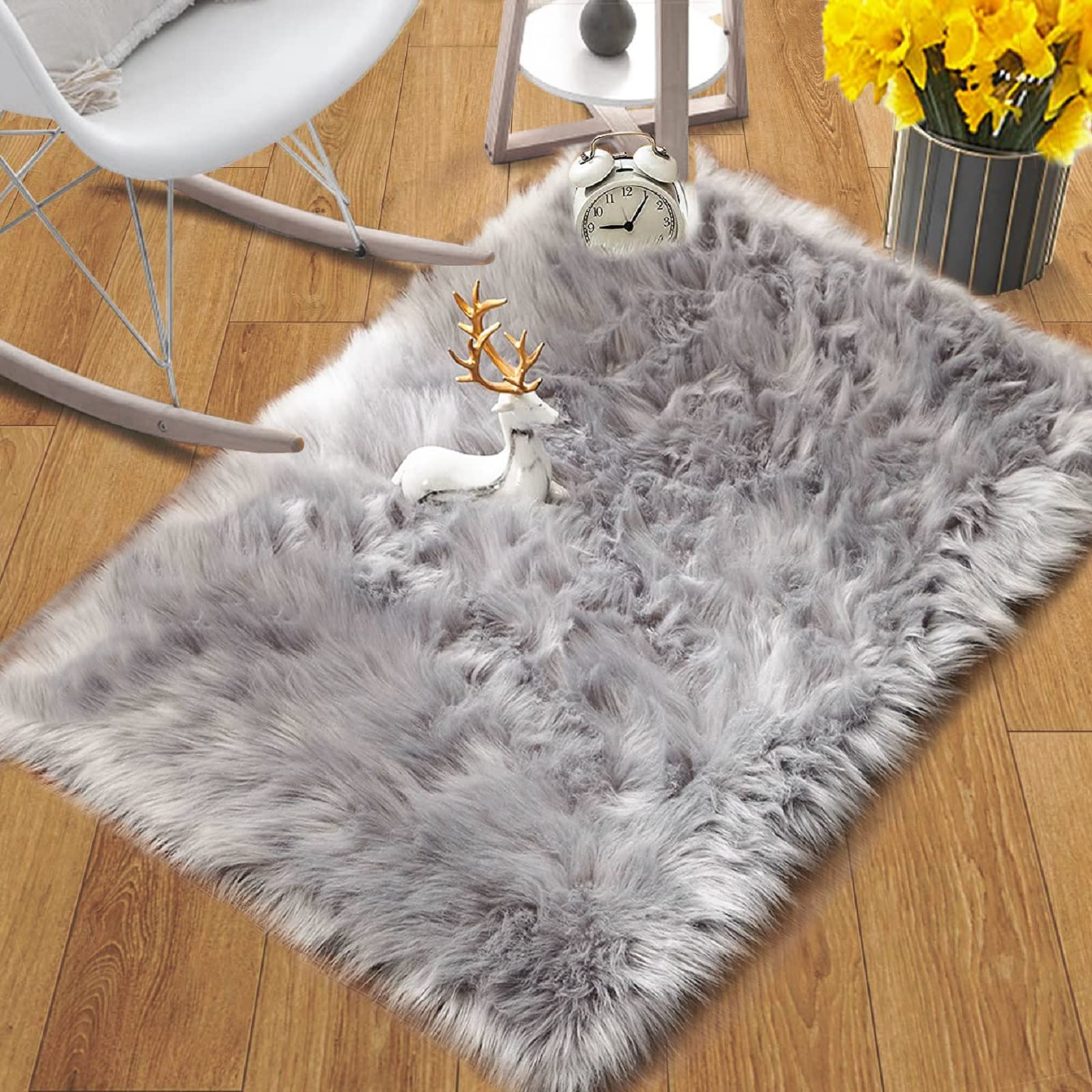 ORINOVA Light Silver Gray Faux Washable Shaggy Fur Rugs for Bedroom Plush Area Rugs for Living Room 2x3 Nursery Rug Home Room D 