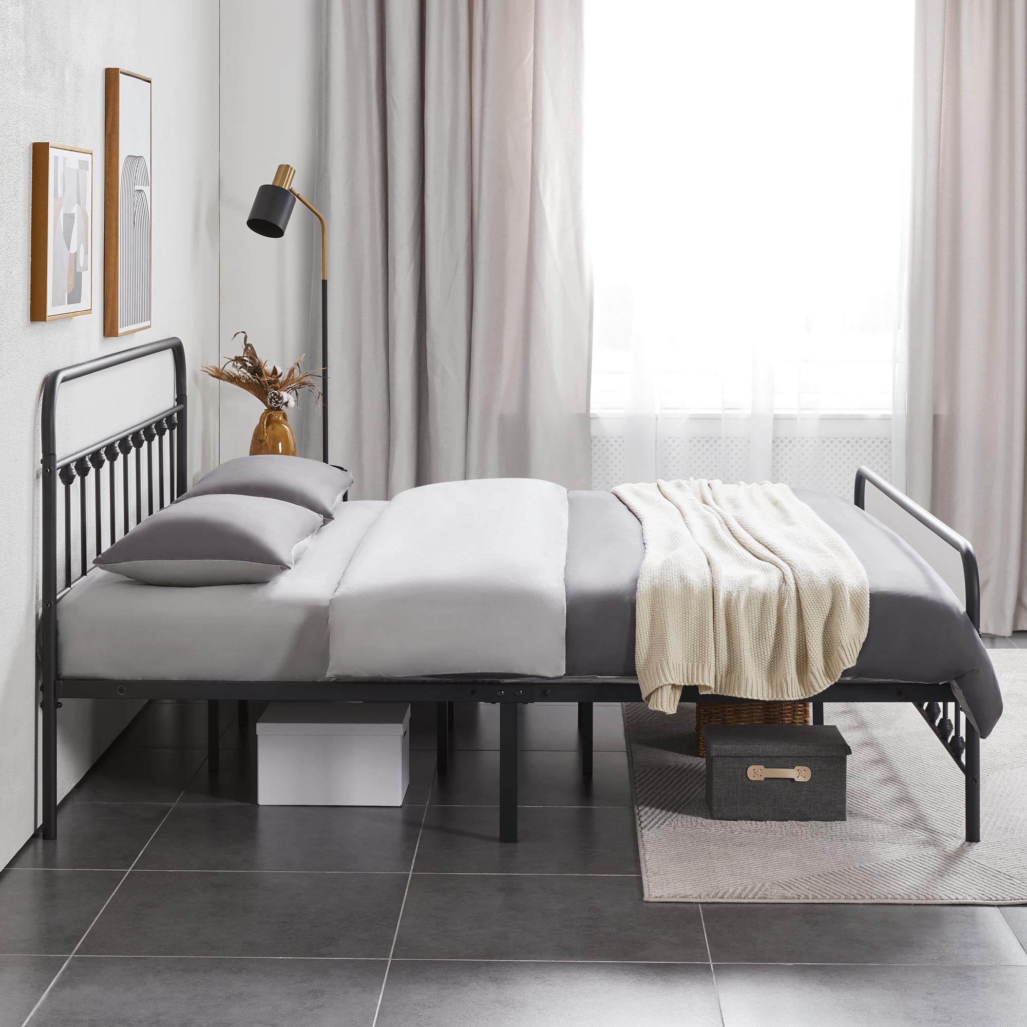 Yaheetech Classic Metal Platform Bed Frame Mattress Foundation With Victorian Style Iron-Art Headboard/Footboard/Under Bed Storage/No Box Spring Needed/King Size Black