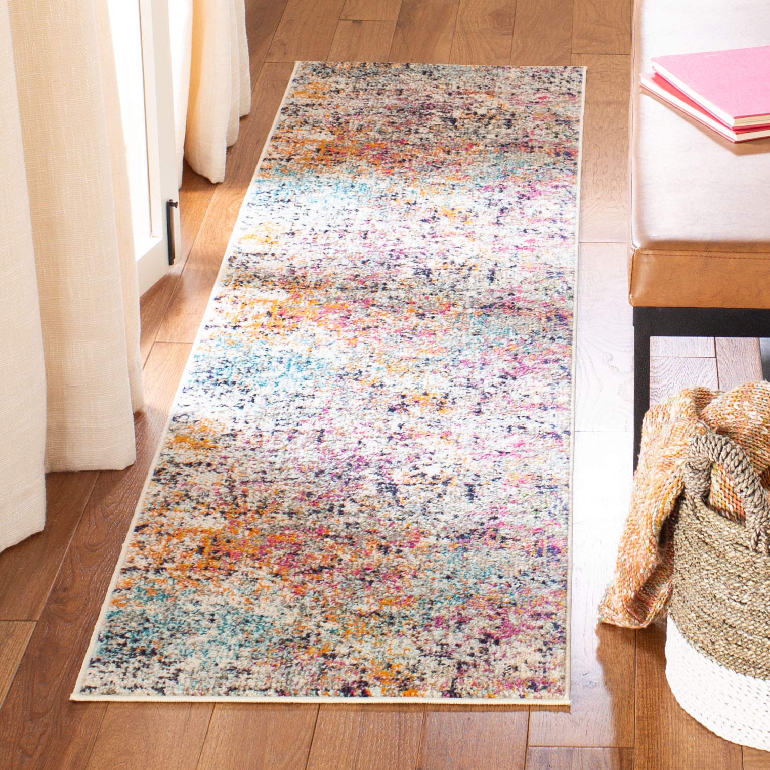 SAFAVIEH Madison Collection Runner Rug - 2 x 8, Grey & Pink, Modern Abstract Design, Non-Shedding & Easy Care, Ideal for High 