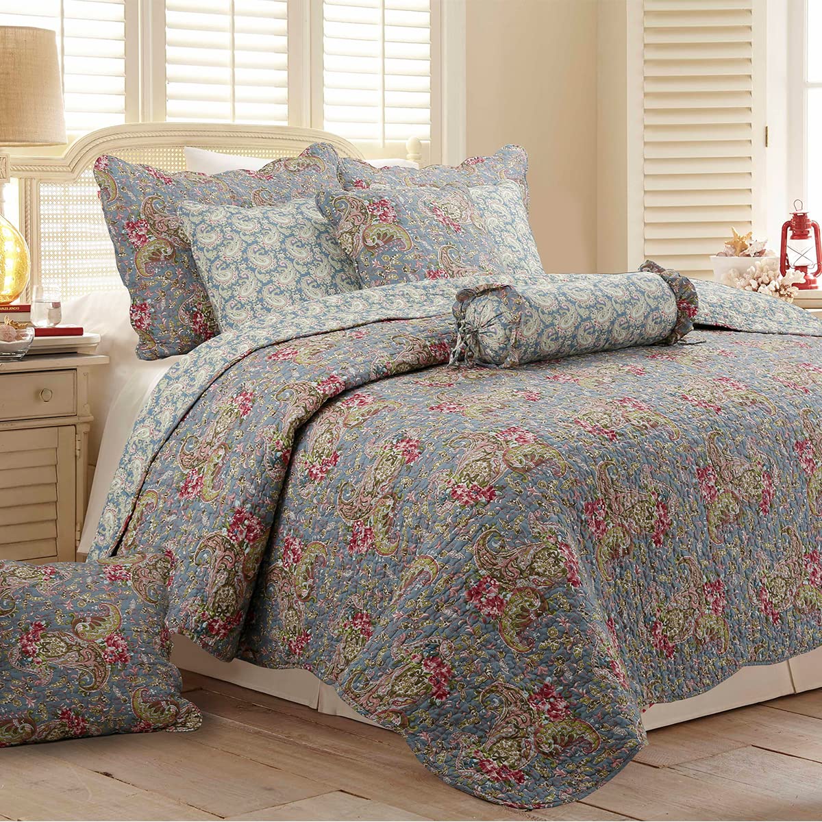 Cozy Line Home Fashions French Floral Country Cottage Blue Scalloped 100% Cotton Reversible Bedding Quilt Set, Bedspread, Coverl