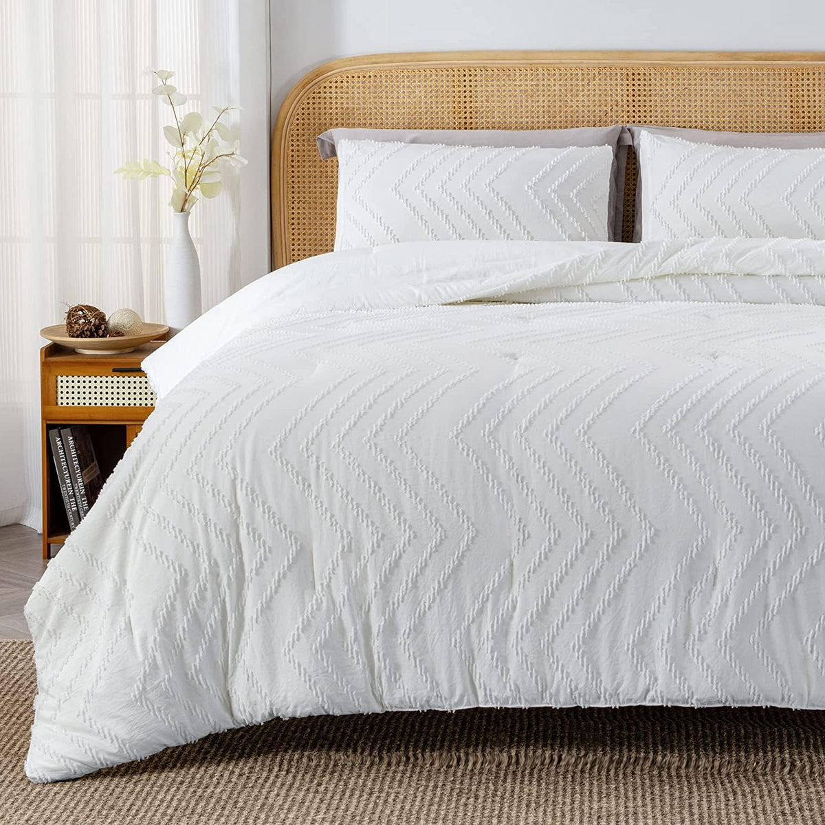 Litanika White California King Comforter Set, 3 Pieces Cal King Oversized Chevron Tufted Boho Bedding Comforter Sets, Fluffy Bed
