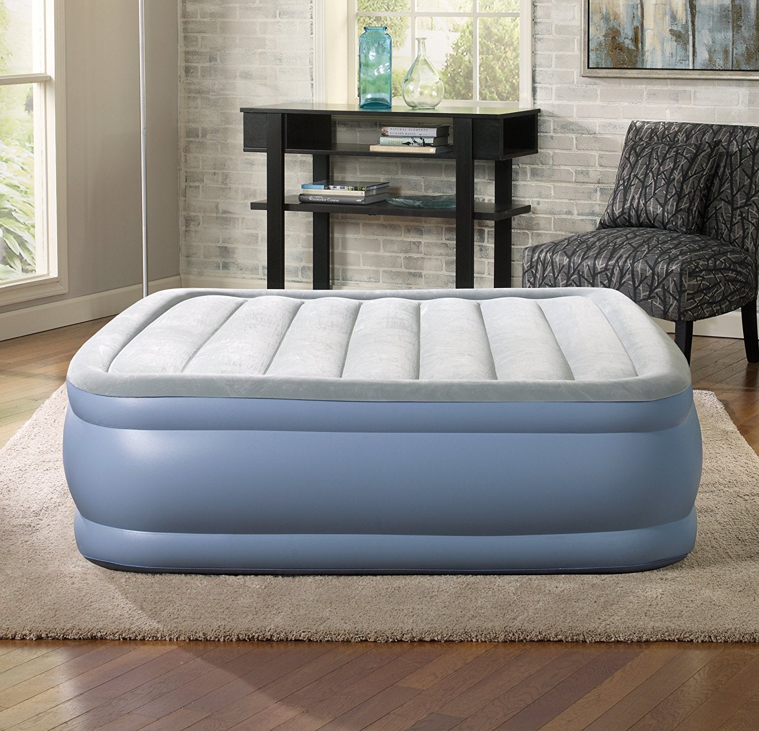 Beautyrest Hi-Loft Inflatable Mattress: Raised-Profile Air Bed with External Pump, Queen Blue