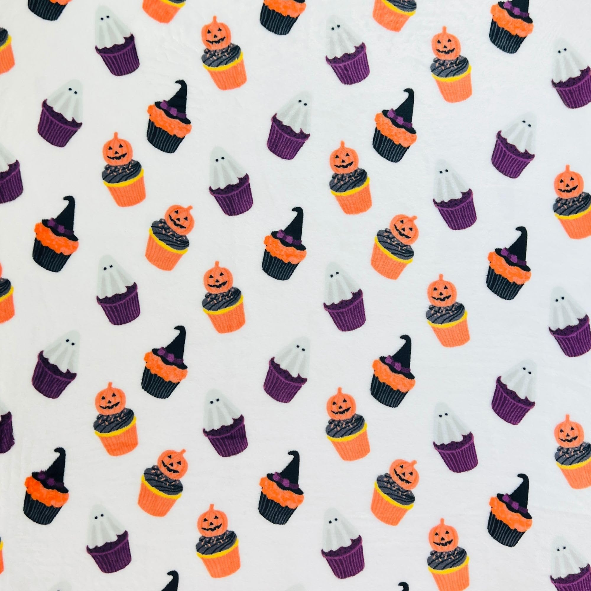 Halloween Throw Blanket: Jack O Lantern Pumpkins And Ghosts Cupcakes Design On Soft Velvet Fleece Throw Blanket