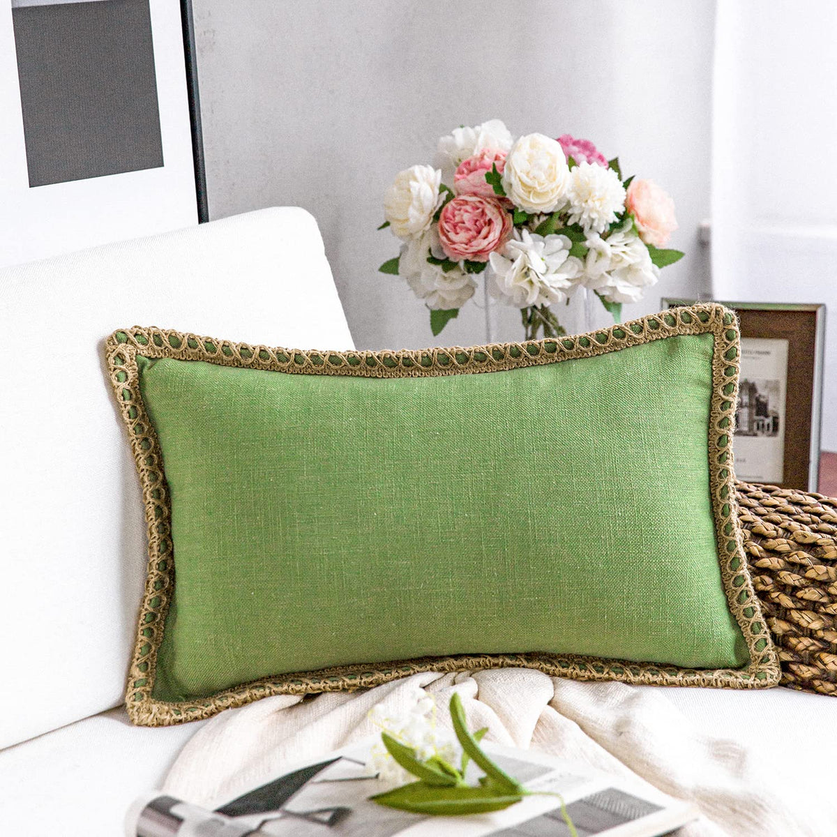 Phantoscope Farmhouse Decorative Throw Pillow Cover Burlap Linen Trimmed Tailored Edges Outdoor Xmas Pillow Green 12 X 20 Inches