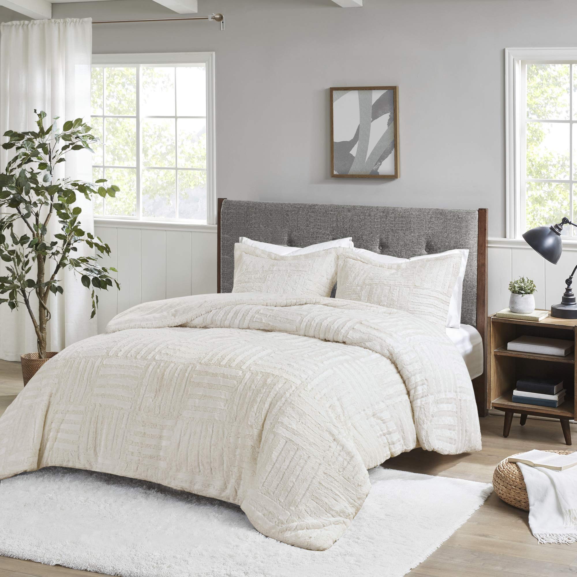 Madison Park Arctic Fur Down Alternative Comforter Mini Set, Full/Queen, Ivory