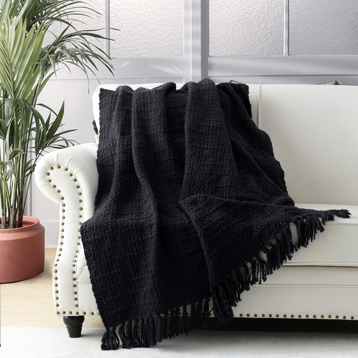 Chunky Knit Throw Blanket, Black Soft Warm Cozy Bed Throw Blanket With Tassels, Boho Style Textured Knitted Home Decorative Blan