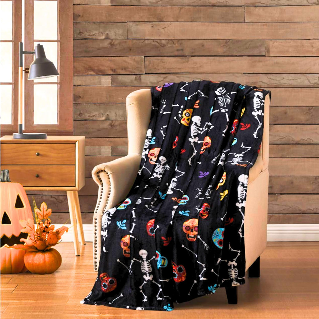 Haunted Halloween Fleece Throw Blanket: Halloween Rock N' Roll Dancing Skeleton Sugar Skulls Print On Soft Velvet Fleece Throw B