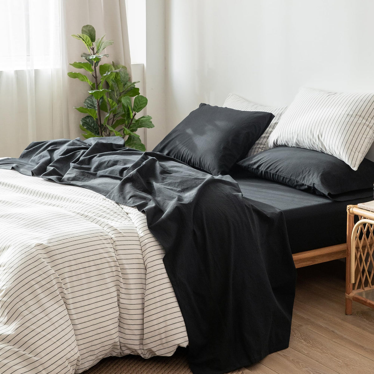 Moomee Bedding Sheet Set 100% Washed Cotton Linen Like Textured Breathable Durable Soft Comfy (Black, Queen)