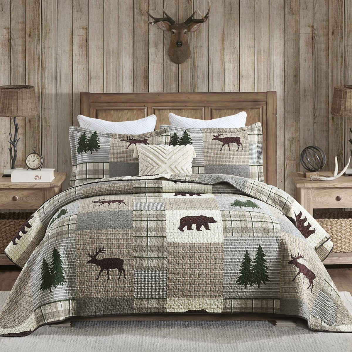 Perhom Quilt King Size - 100% Cotton Lightweight Cabin Plaid King Quilt Bedding Set, Forest Tree Brown Bear Deer Patchwork Rever