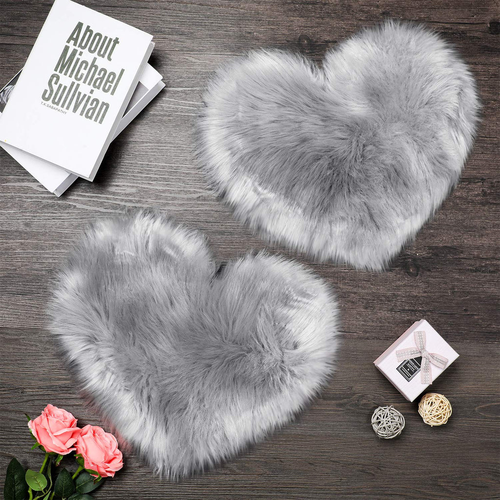 Mudder 2 Pieces Heart Shaped Rug Faux Room Fluffy Carpet Heart Shaped Door Mat for Room Bedroom, 12 x 16 Inch(Gray)