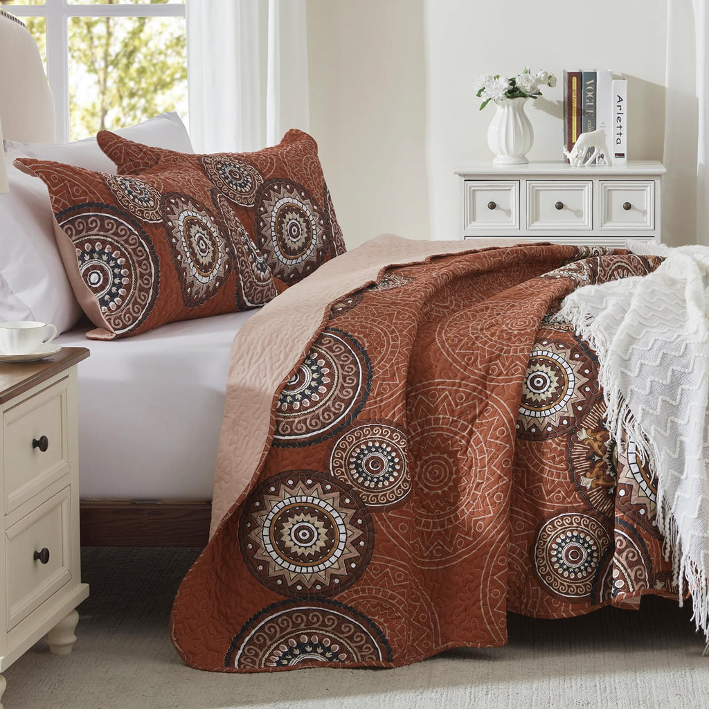 Leaonme 3 Pieces King Size Burnt Orange Rust Quilt Set Lightweight Oversized Bedspread 98''X106'' Soft Microfiber Floral Coverle